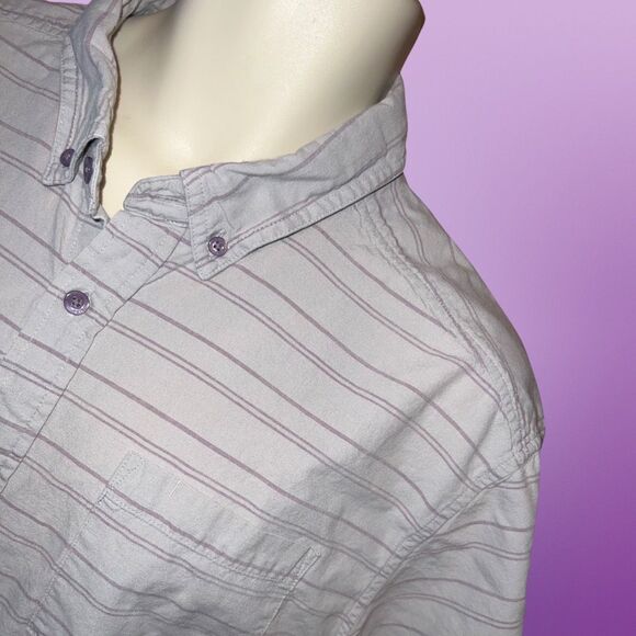 Patagonia Short Sleeve Gray Purple Stripe Button Down Collar Shirt Size XL #39 - Picture 1 of 5